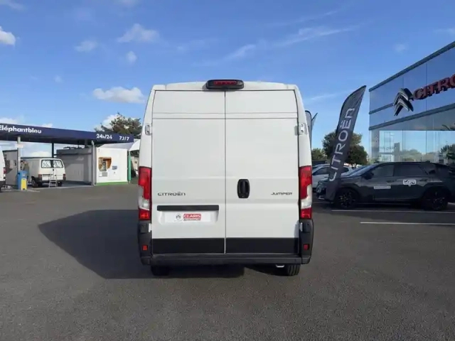 Citroën Jumper fgn 3.3t d l2h2 140 ch manuelle — photo 5