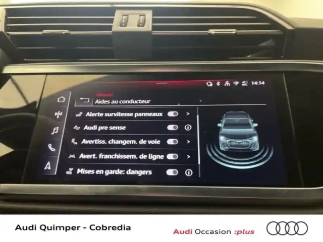 Audi Q3 sportback 35 tfsi 150ch s line plus s tronic 7 — photo 14