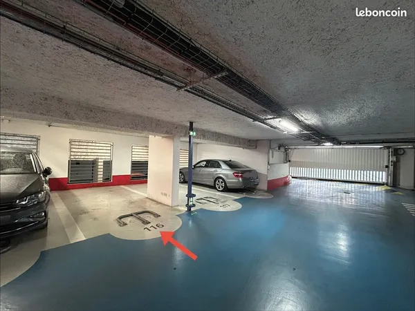 Parking sécurisé 11m² Saint-Mandé