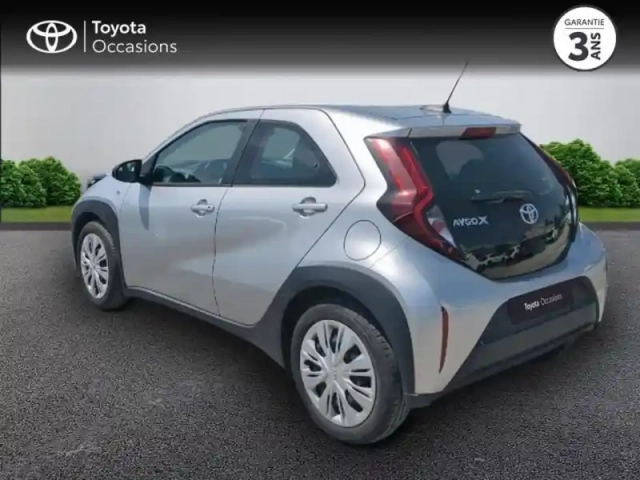 Toyota Aygo X 1.0 vvt-i 72ch dynamic my23 — photo 2