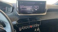 Peugeot 2008 1.2 PureTech 130ch S&S Allure EAT8 — photo 19