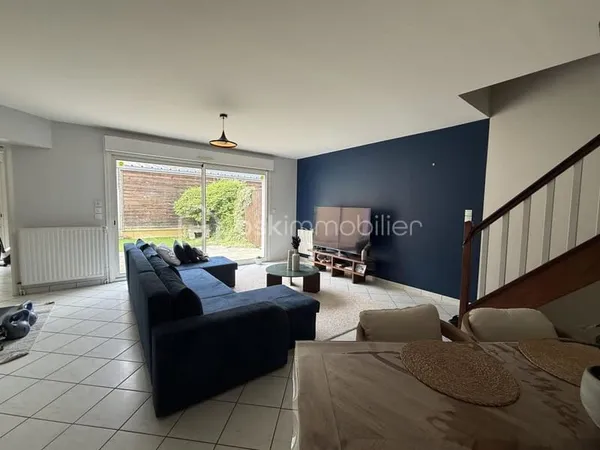 Maison familiale de 140 m²  4 chambres  Garage - parking - jardin