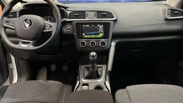 Renault Kadjar blue dci 115 — photo 11
