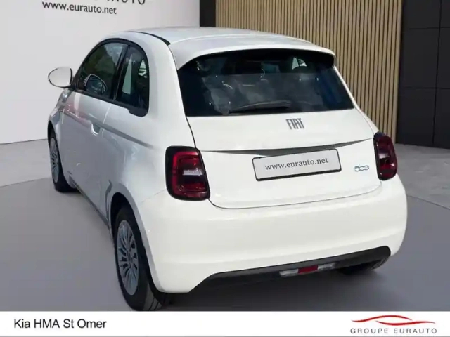 Fiat 500 e 95ch action — photo 32