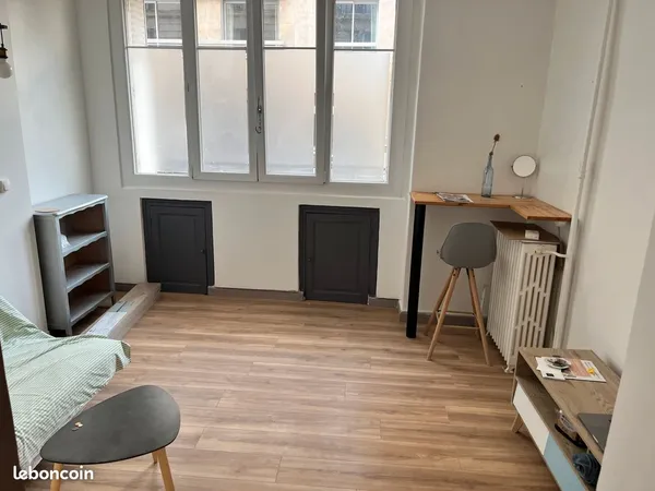 Studio quartier volonteres