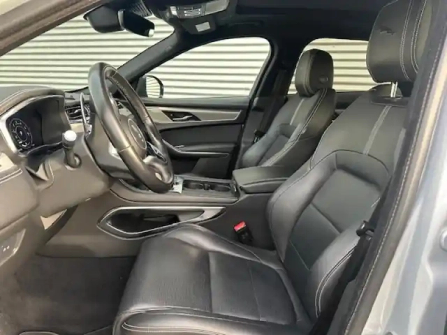 Jaguar F-Pace p400e plug-in-hybrid r-dynamic se bva8 awd — photo 8