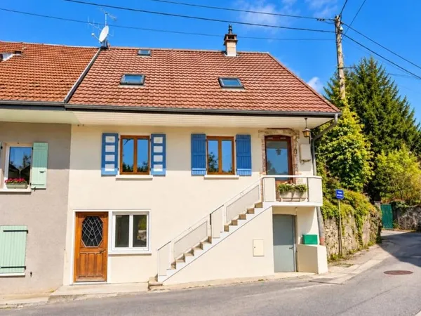 Annecy-le-Vieux - Petit Brogny - Maison 188 m² avec jardin