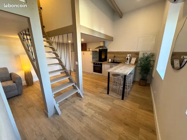 Charmant T3 en duplex de 36,1 m², rénové et entièrement équipé