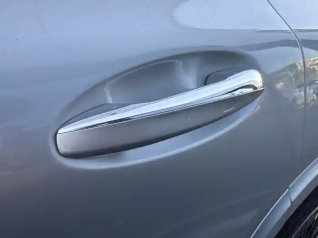 Mercedes Gla 200 d amg line — photo 15