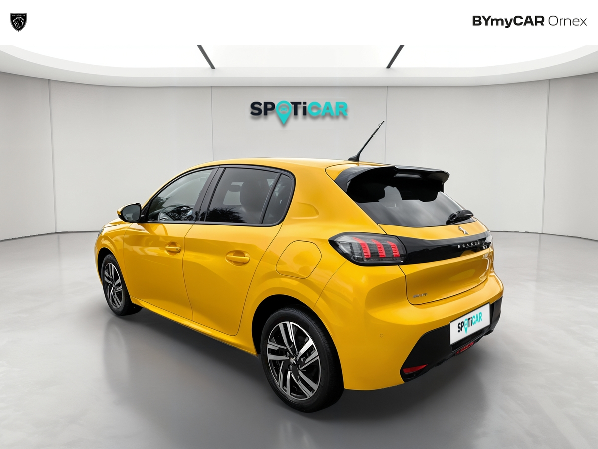 Peugeot 208 PureTech 100 S&amp;S EAT8 — photo 3