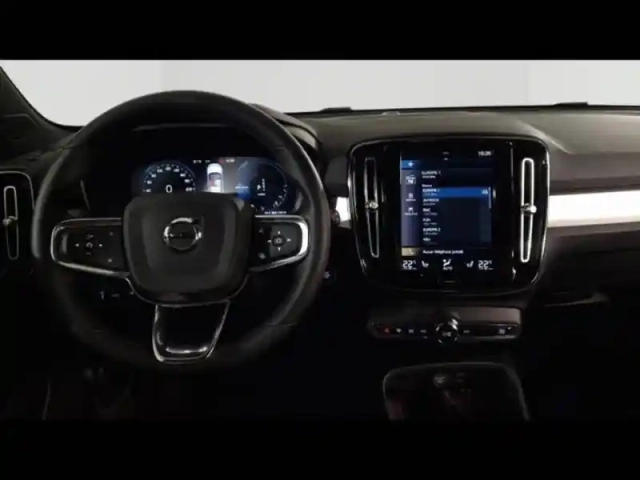 Volvo Xc40 t4 recharge 129 + 82ch plus dct 7 — photo 36