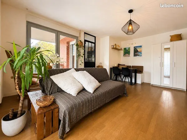 Appartement meublé F3 à louer vue sur golf