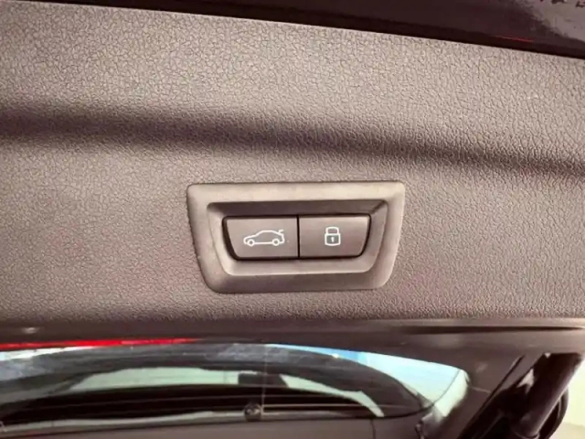 Bmw Serie 2 série 2 activetourer 218d 150ch luxury dkg7 — photo 11