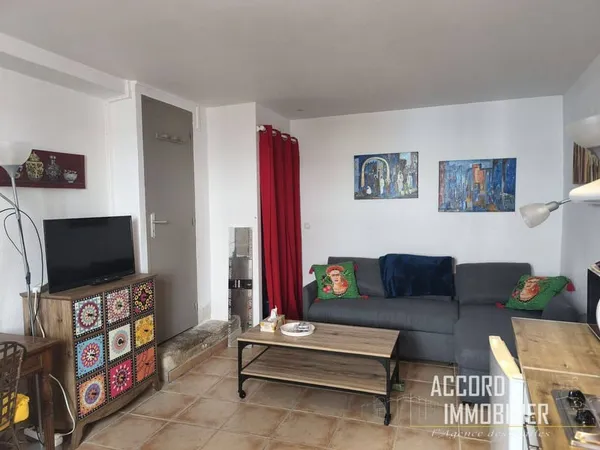 Studio 1 pièce 19 m²