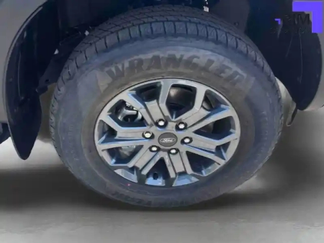 Ford Ranger super cabine 2.0 ecoblue 205 ch s&amp;s bva10 e-4wd — photo 14