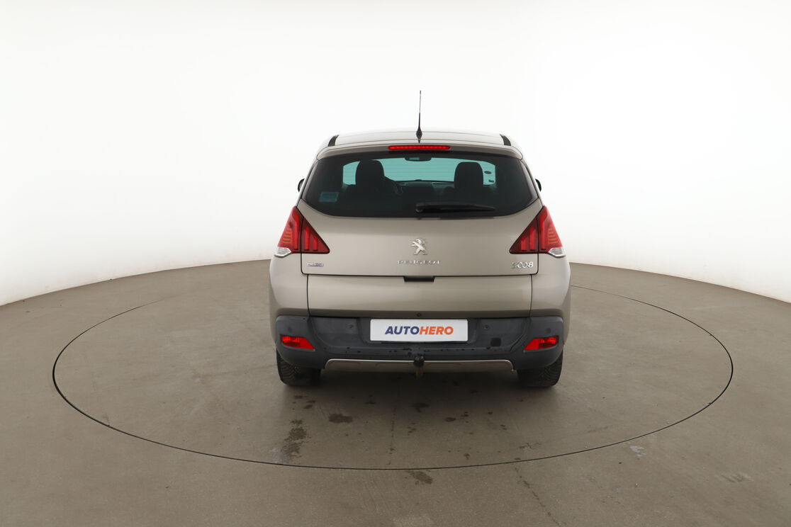 Peugeot 3008 1.6 Blue-HDi Allure — photo 4