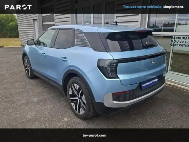 Ford Explorer 286ch extended range 77kwh rwd — photo 13
