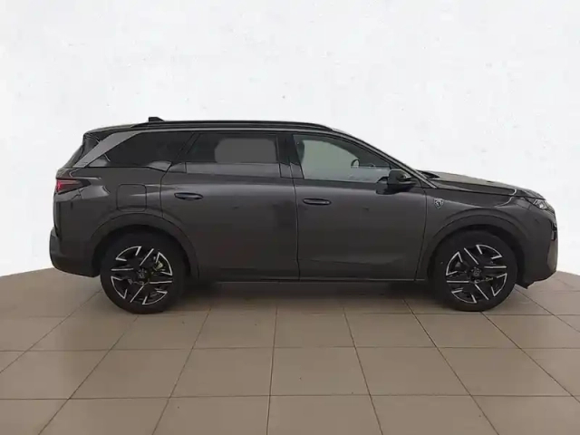 Peugeot 5008 hybrid 136 e-dcs6 — photo 44
