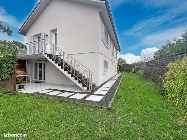 Maison 5 pièces 117 m²