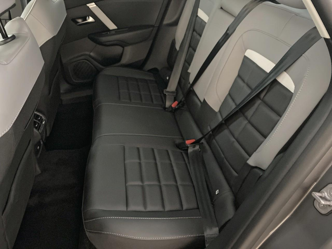 Citroën C4 X hybride 145 ch e-dcs6 max — photo 10