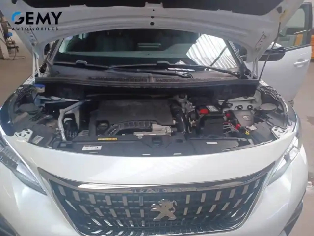 Peugeot 3008 1.2 puretech 130ch s&amp;s eat6 — photo 29