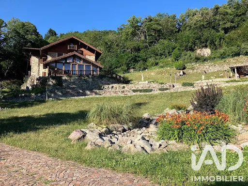 Chambre d'hôtes 8 pièces 277 m²