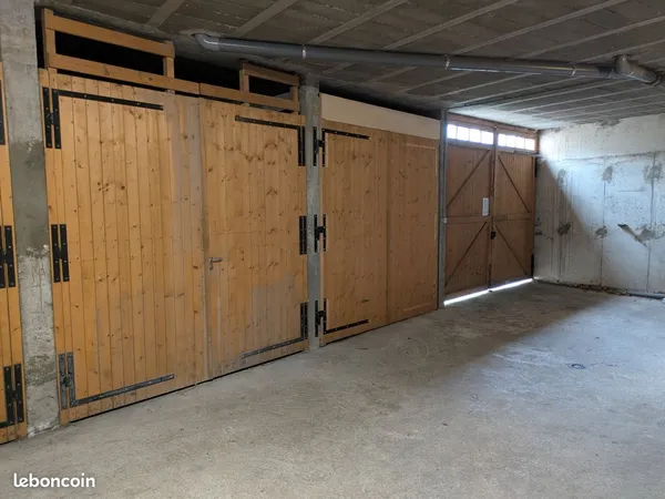 Garage-Saint Etienne-Metare