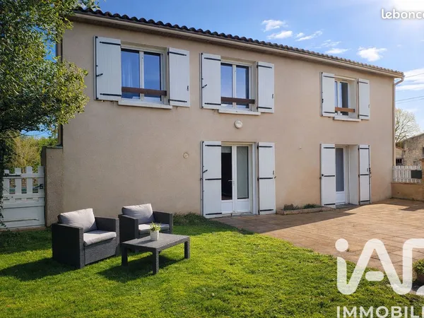 Maison de village 5 pièces 160 m²