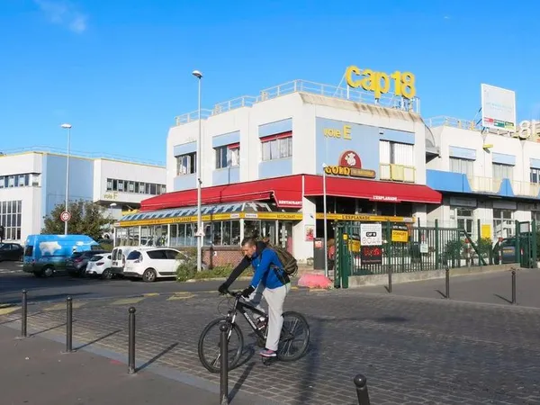 Bureaux & Atelier 342 m² - Paris 18e (CAP 18)