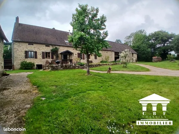 Propriété 8 pièces 333 m²