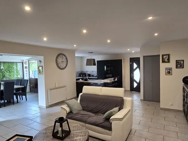 Villa 5 pièces 103 m²