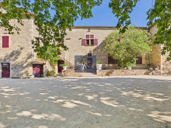 Un lieu authentique au coeur de Vallon-Pont-d'Arc