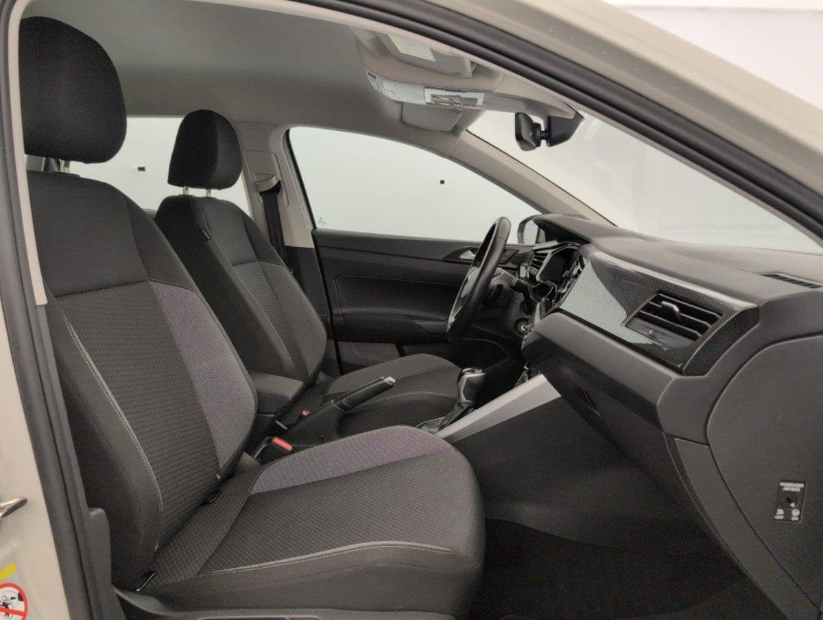 Volkswagen Polo — photo 9