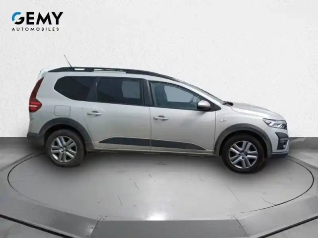 Dacia Jogger eco-g 100 5 places — photo 4