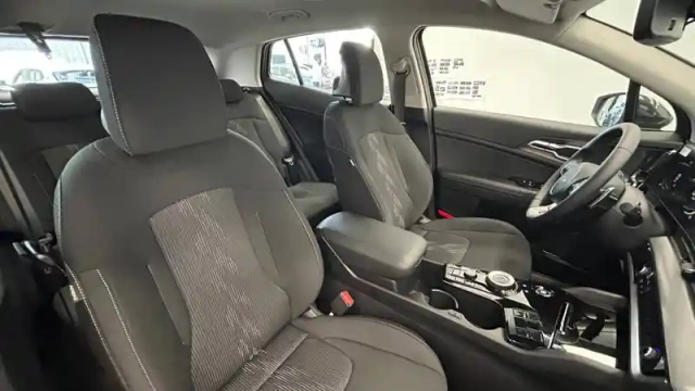 Kia Sportage 1.6 t-gdi 245ch isg hybride rechargeable bva6 4x4 — photo 29