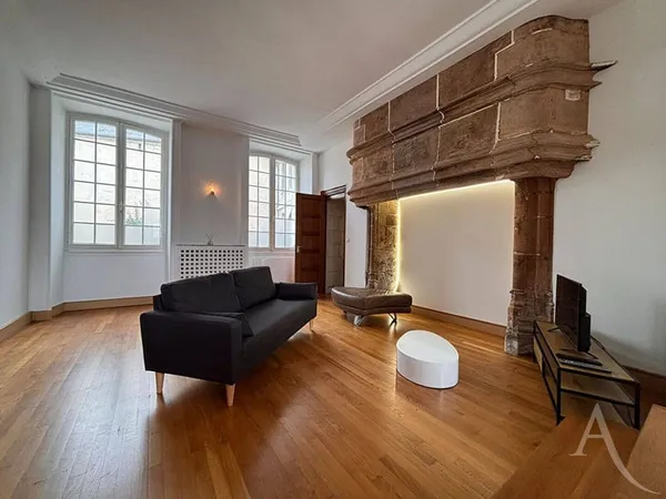 Appartement 2 pièces 66 m²