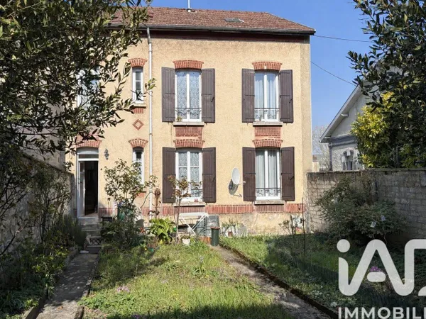 Maison de ville 8 pièces 148 m²