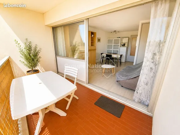 Studio 1 pièce 26 m²