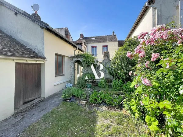 Maison de ville 6 picèes 117m2