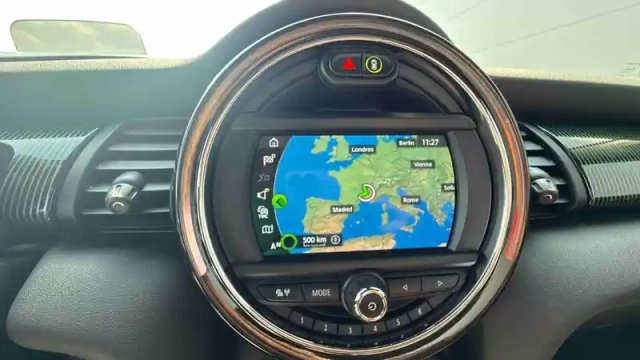 Mini Mini hatch 5 portes cooper s 192 ch bva7 — photo 8