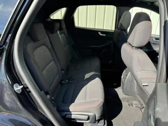 Ford Kuga 2.5 duratec 225ch phev st-line business bva — photo 12