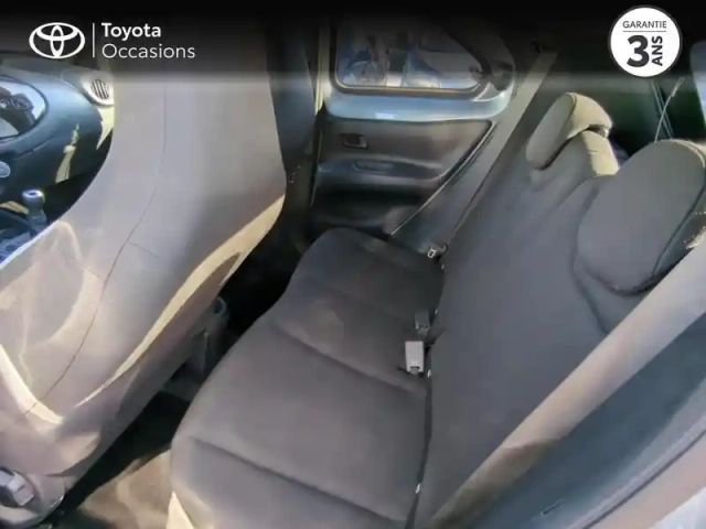 Toyota Aygo X 1.0 vvt-i 72ch design my24 — photo 12