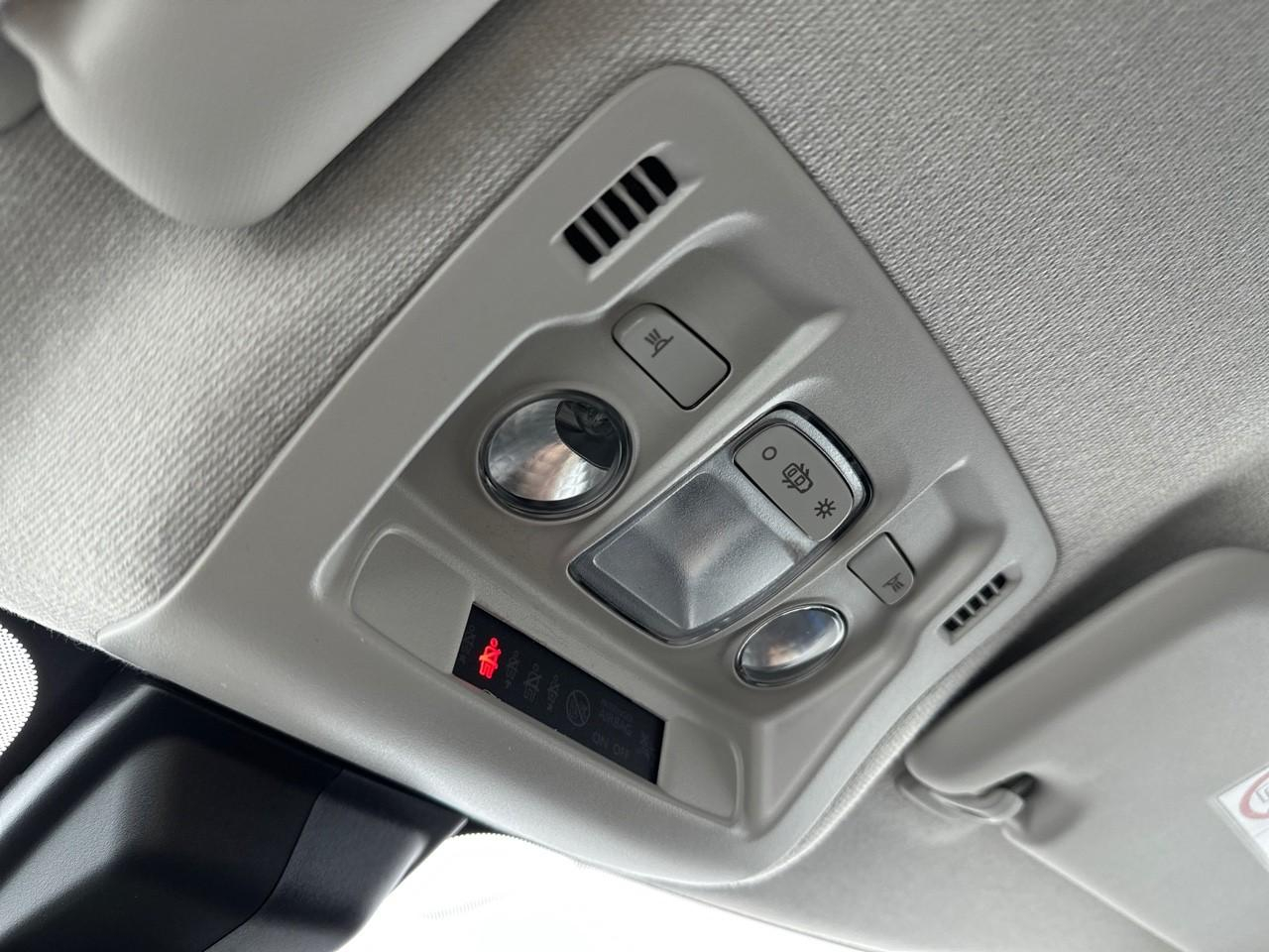 Citroën C3 puretech 110 s&s bvm6 saint james — photo 29