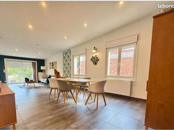 Maison 6 pièces - 204m2