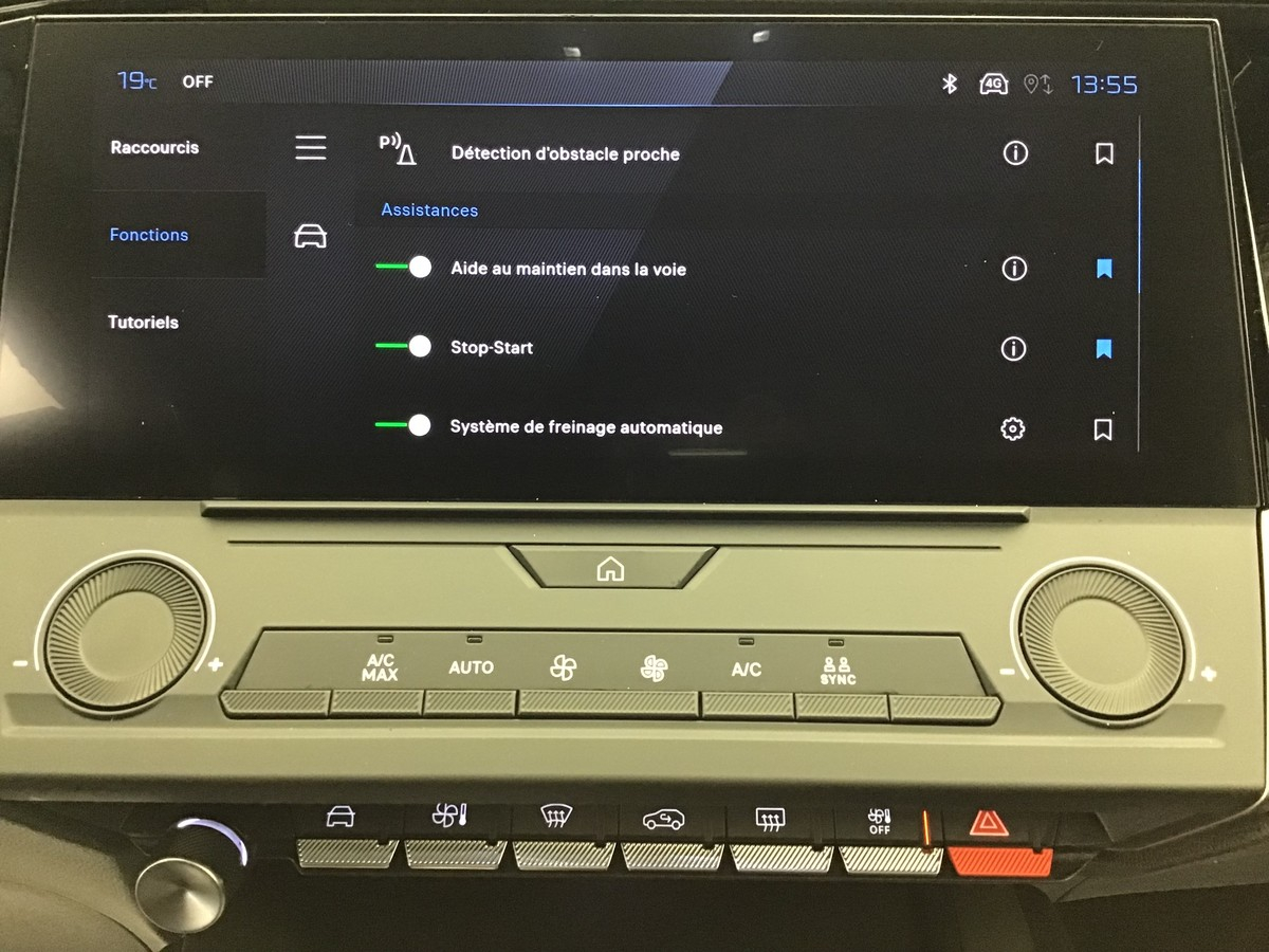 Peugeot 308 — photo 18