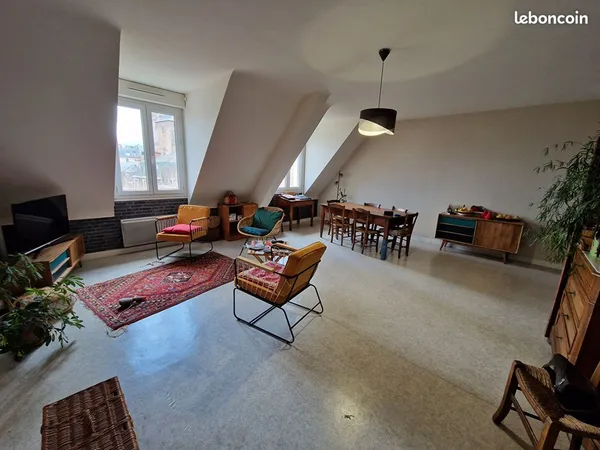 Appartement 2 pièces 64 m²