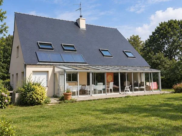 Maison meublée 154 m² - Véranda 33 m² - Terrain 1,66 ha - Sans vis-à-vis