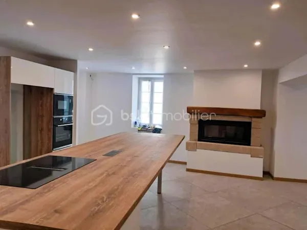 Maison 11 pièces 180 m²