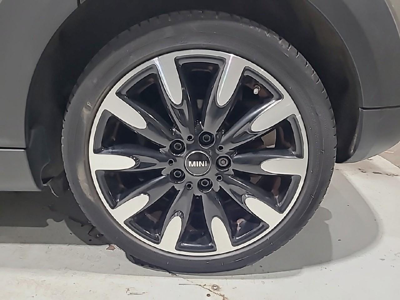 Mini One mini hatch 5 portes cooper 136 ch — photo 16