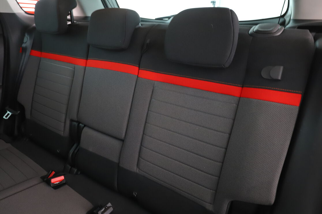 Citroen C3 Aircross 1.2 PureTech Shine EAT6 — photo 13
